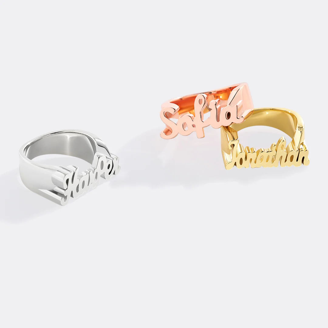 Brilliant Script Name Ring