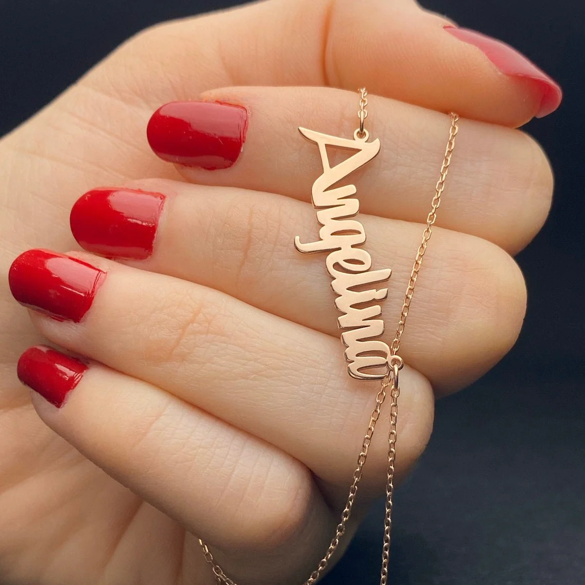 Aria Name Necklace