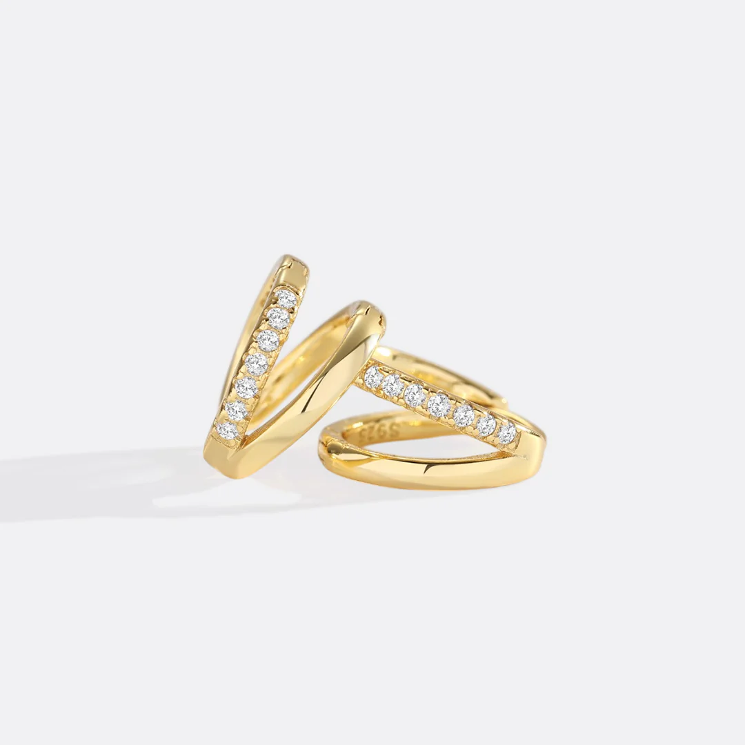 The Luna Double Huggies