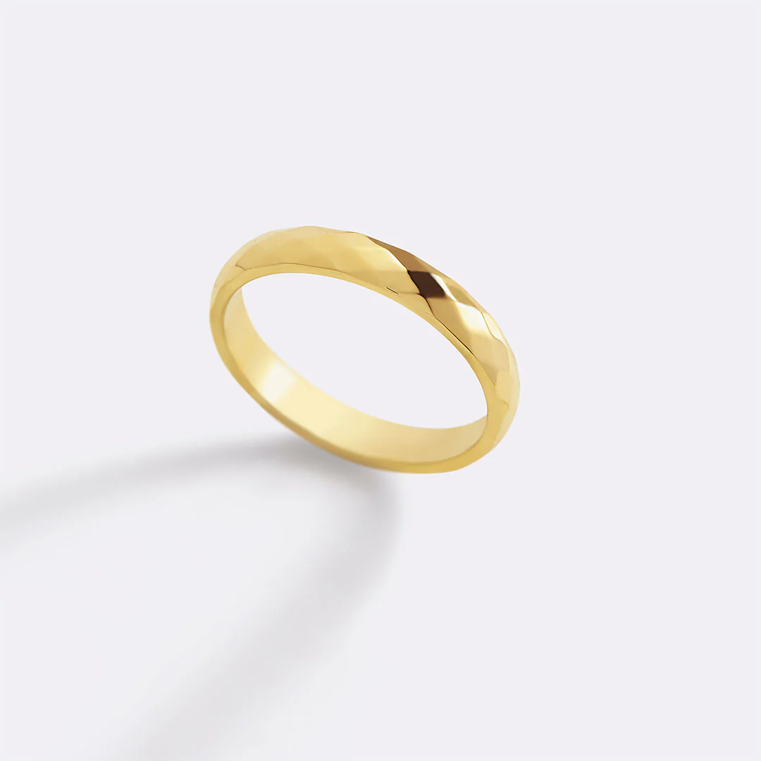 Delicate Hammered Band