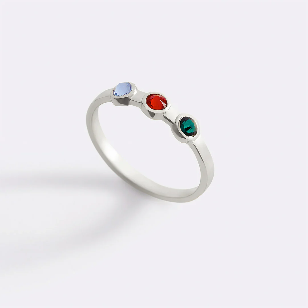 Dainty 3 Birthstone Ring