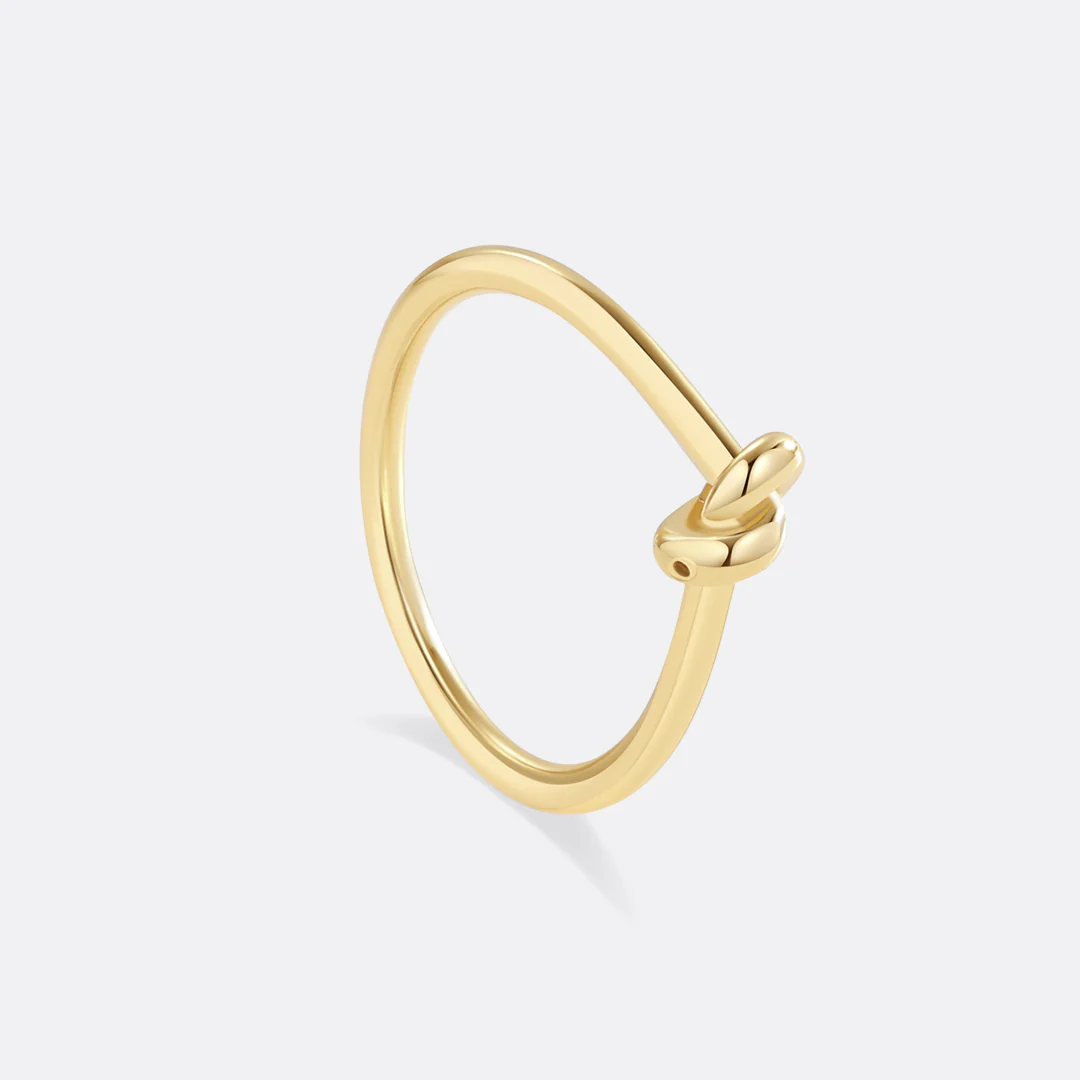 Classic Gold Knot Ring