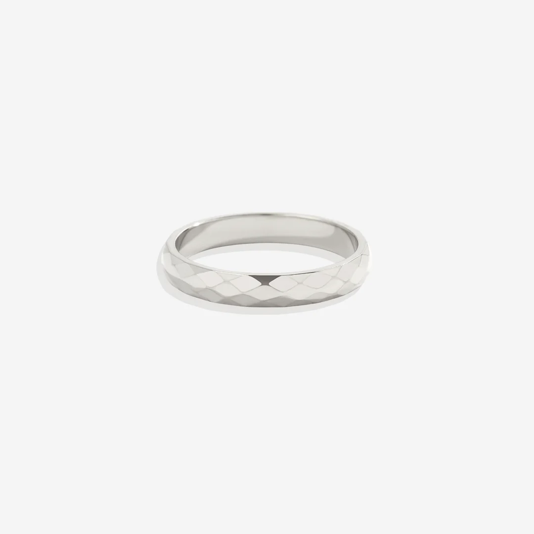 Delicate Hammered Band