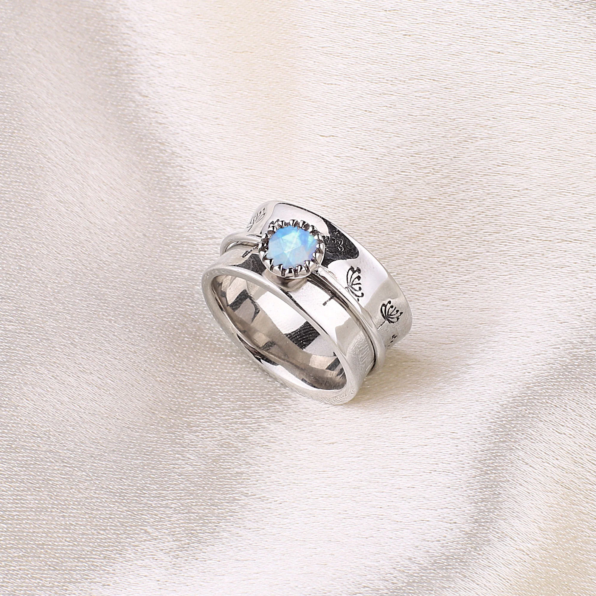 Silver Dandelion Birthstone Spinning Fidget Ring
