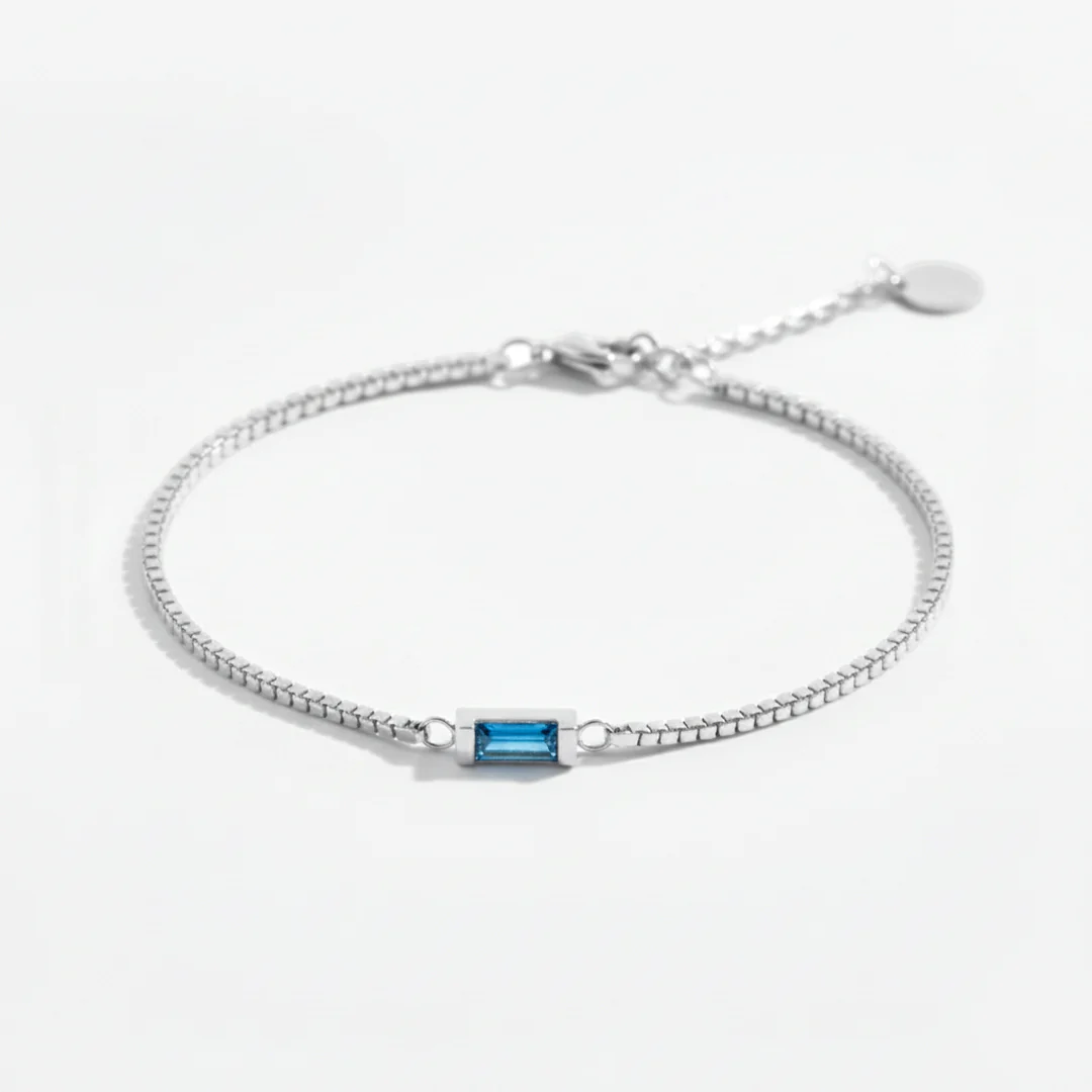 Dainty Baguette Birthstone Bracelet