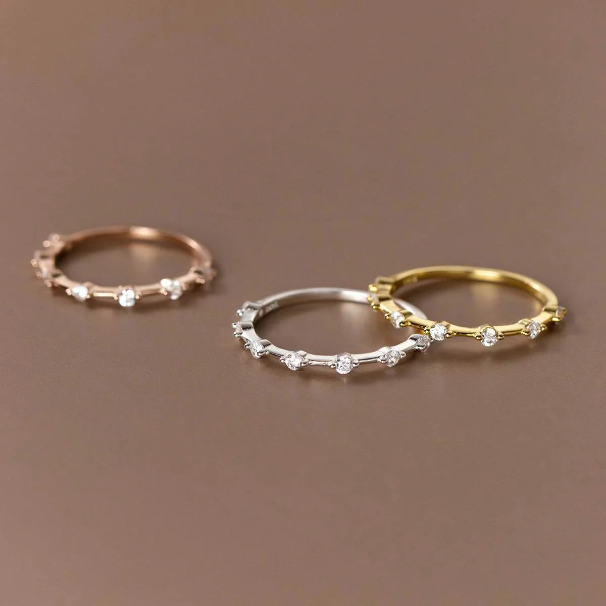 Ultra Thin Floating Eternity Ring