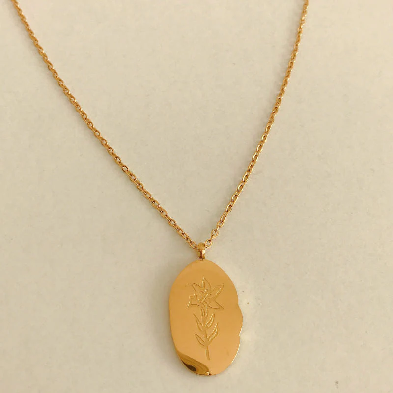 Gold Birth Flower Pendant Necklace