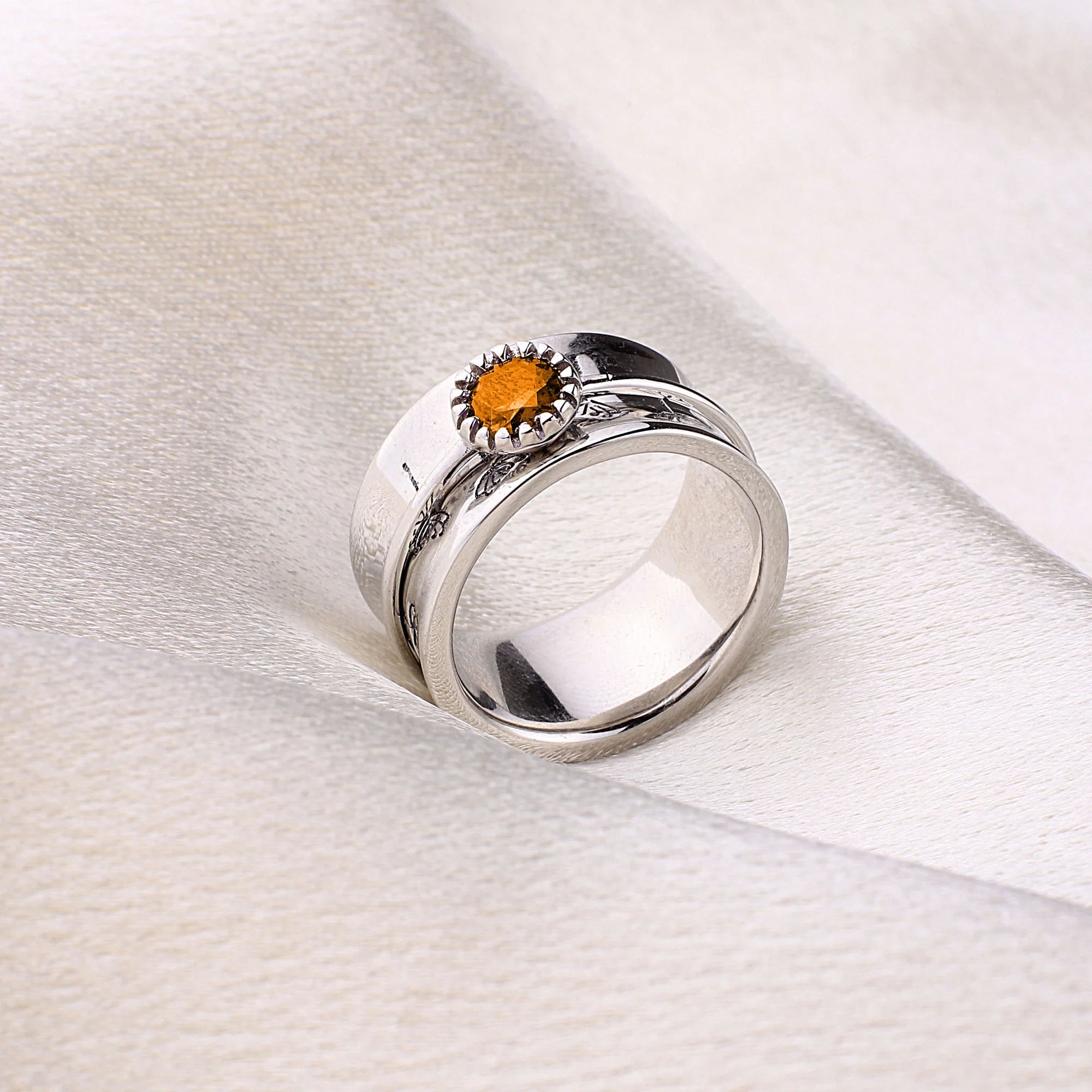 Silver Dandelion Birthstone Spinning Fidget Ring