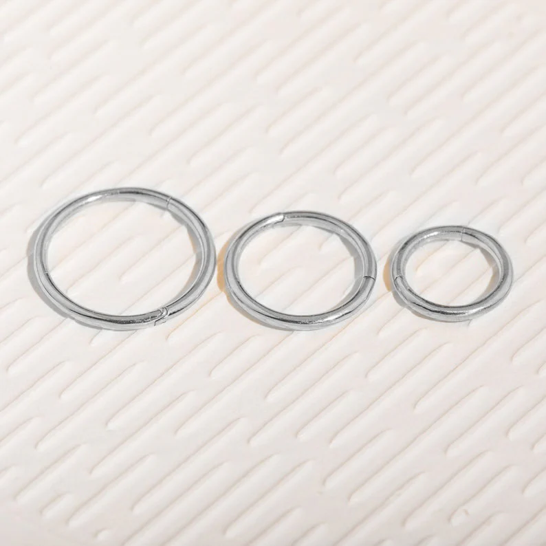 Classic Cartilage Hoop Earrings | 16g