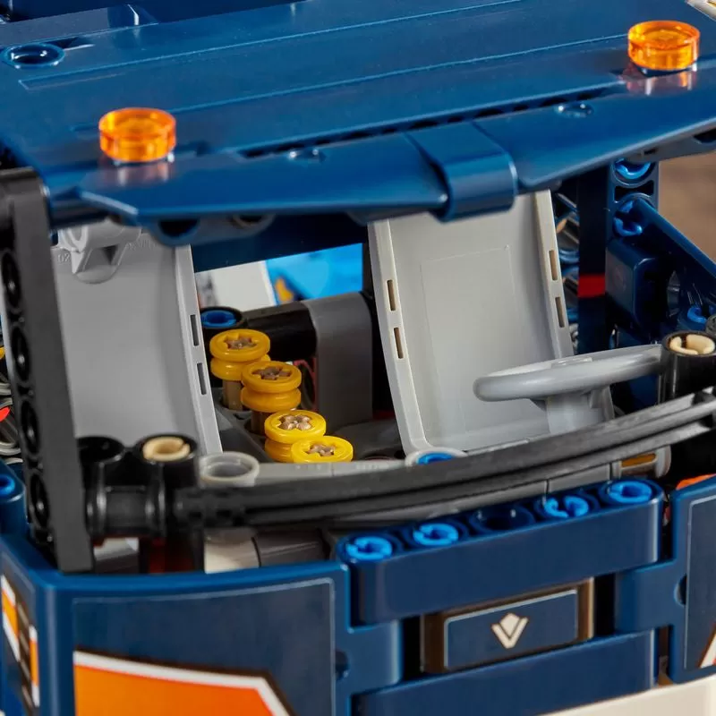 - 42112 TECHNIC CONCRETE MIXER TRUCK