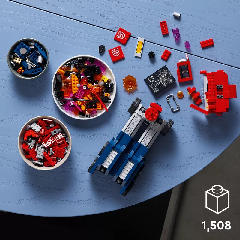 - 10302 ICONS TRANSFORMERS OPTIMUS PRIME
