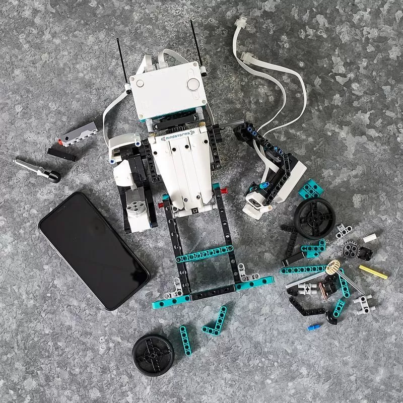 - MINDSTORMS 51515 ROBOT INVENTOR