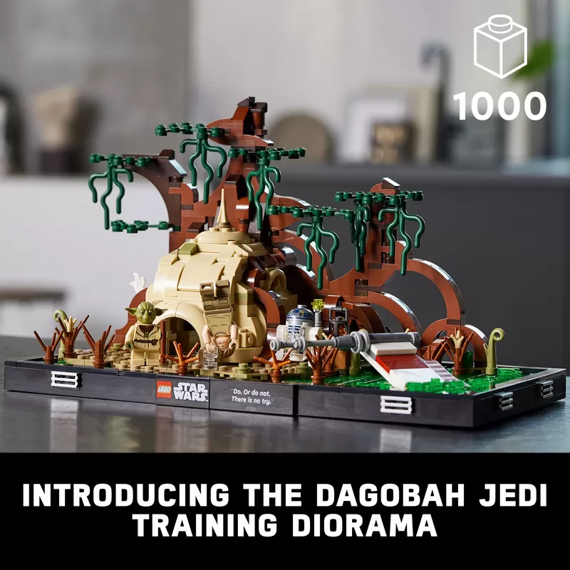 - - DAGOBAH JEDI TRAINING DIORAMA 75330 BUILDING KIT