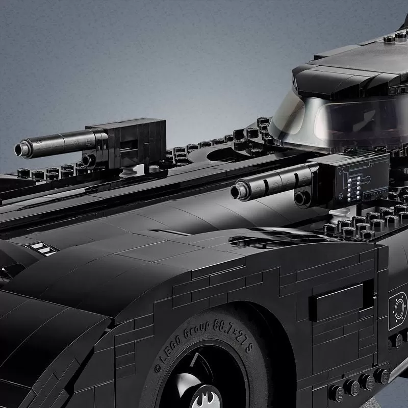 - 76139 DC SUPER HEROES 1989 BATMOBILE