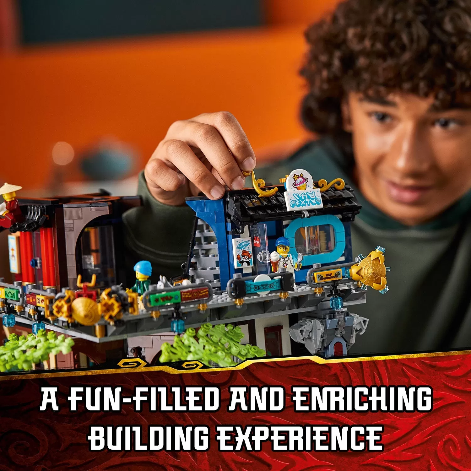 - 71741 NINJAGO CITY GARDENS