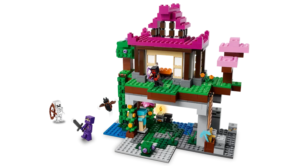 - MINECRAFT THE TRAINING GROUNDS 21183 BUILDING KIT