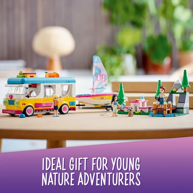 - 41681 FRIENDS FOREST CAMPER VAN AND SAILBOAT