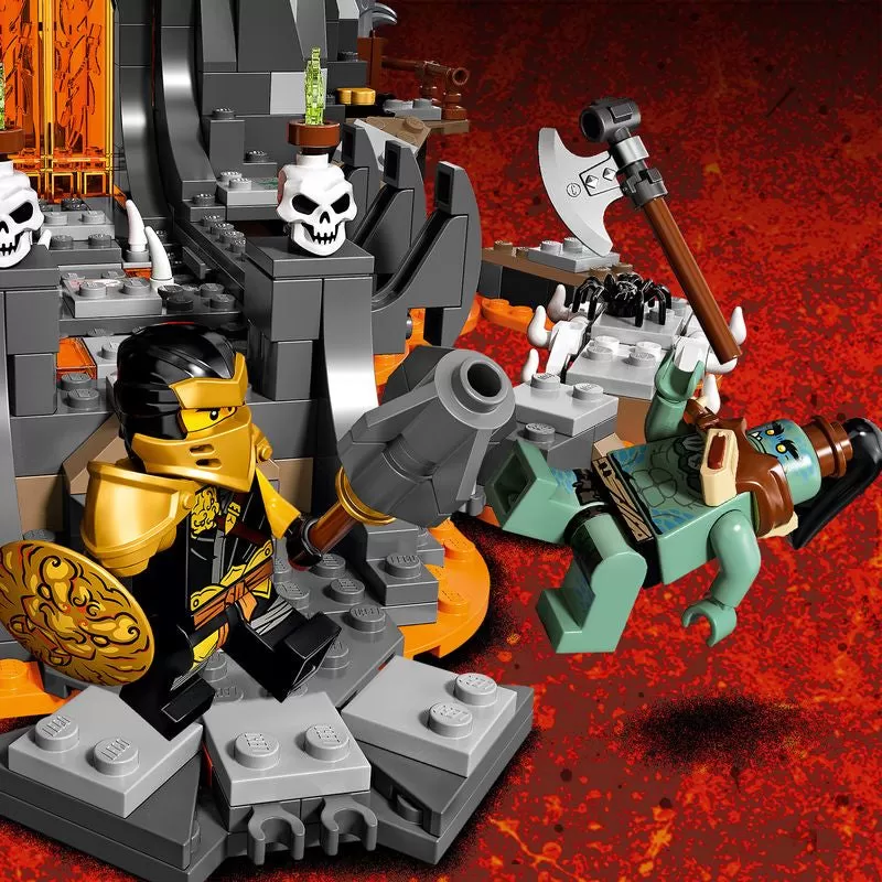 - 71722 NINJAGO SKULL SORCERERS DUNGEONS
