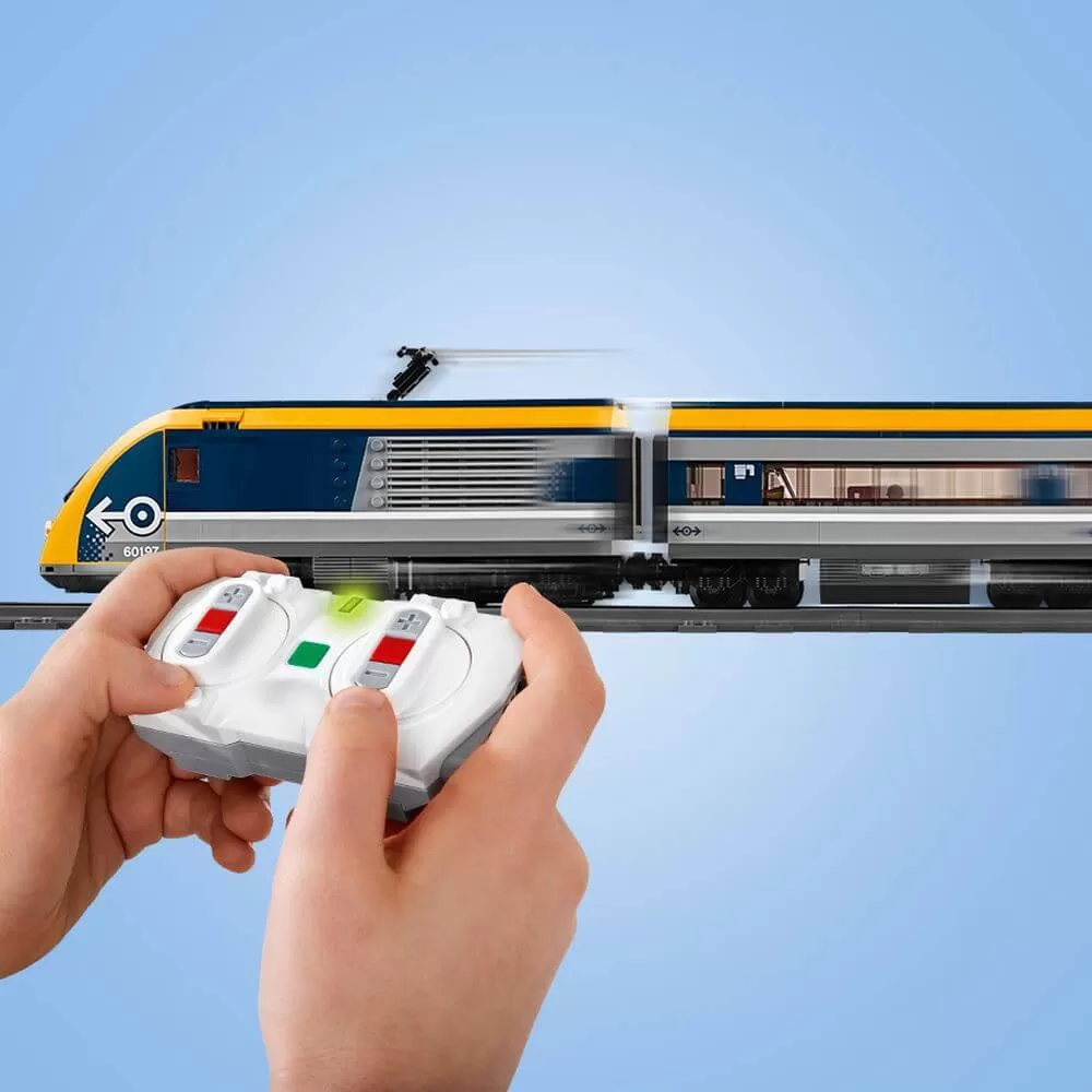 - 60197 CITY PASSENGER TRAIN