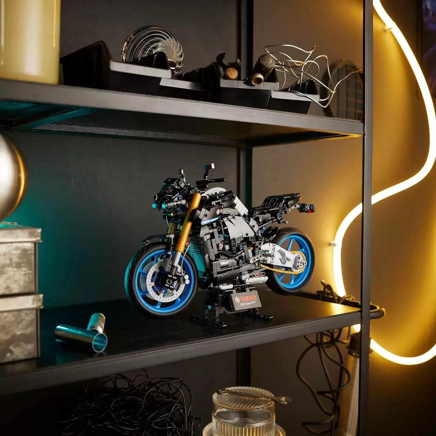 ® TECHNICTM Yamaha MT-10 SP