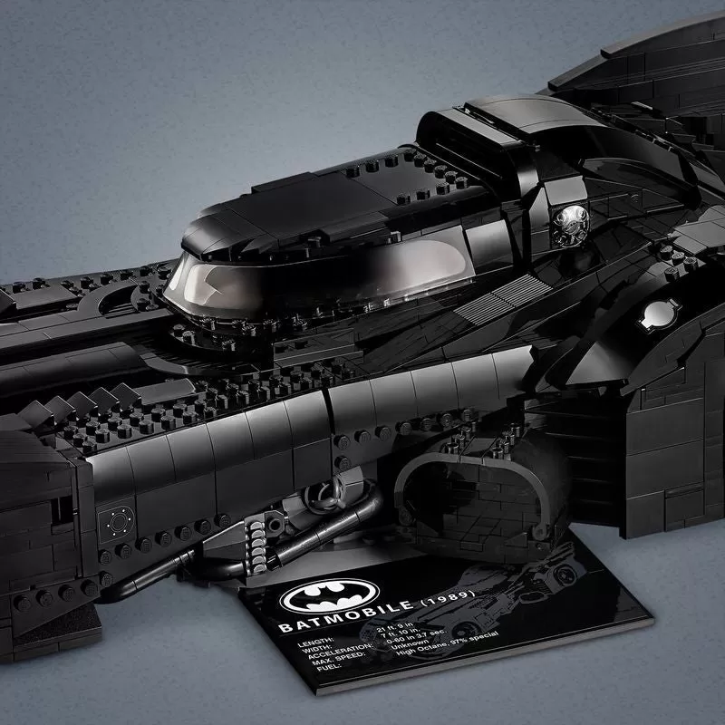 - 76139 DC SUPER HEROES 1989 BATMOBILE