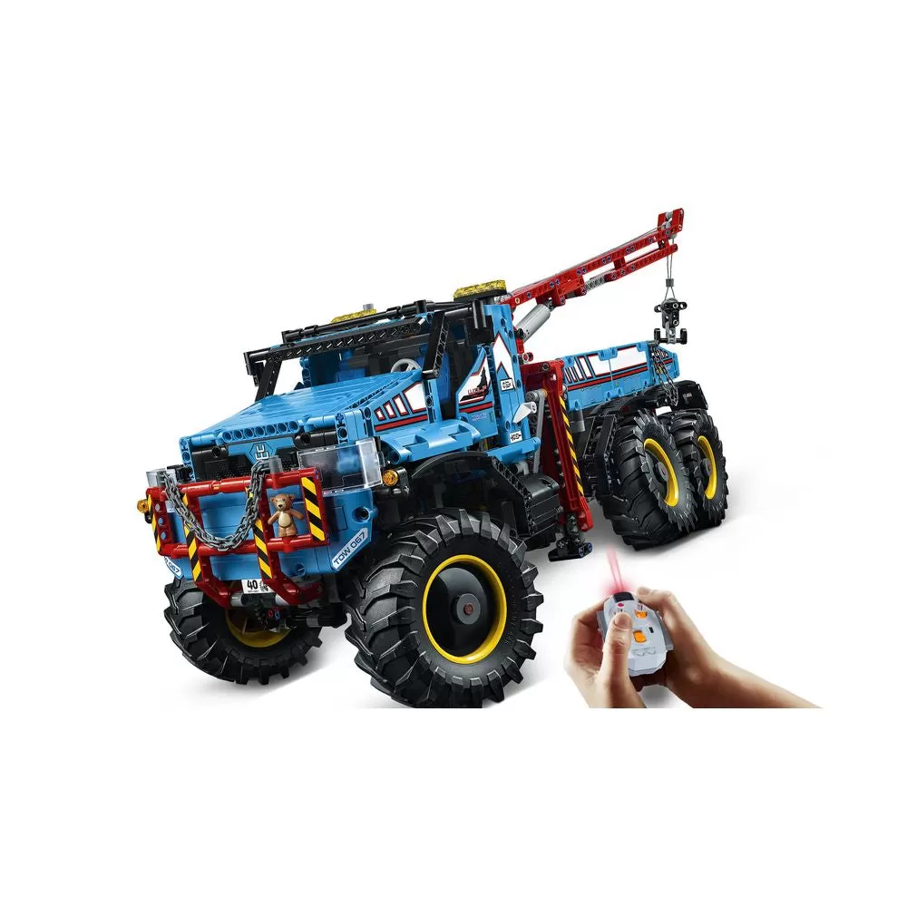 - 42070 6x6 All Terrain Tow Truck