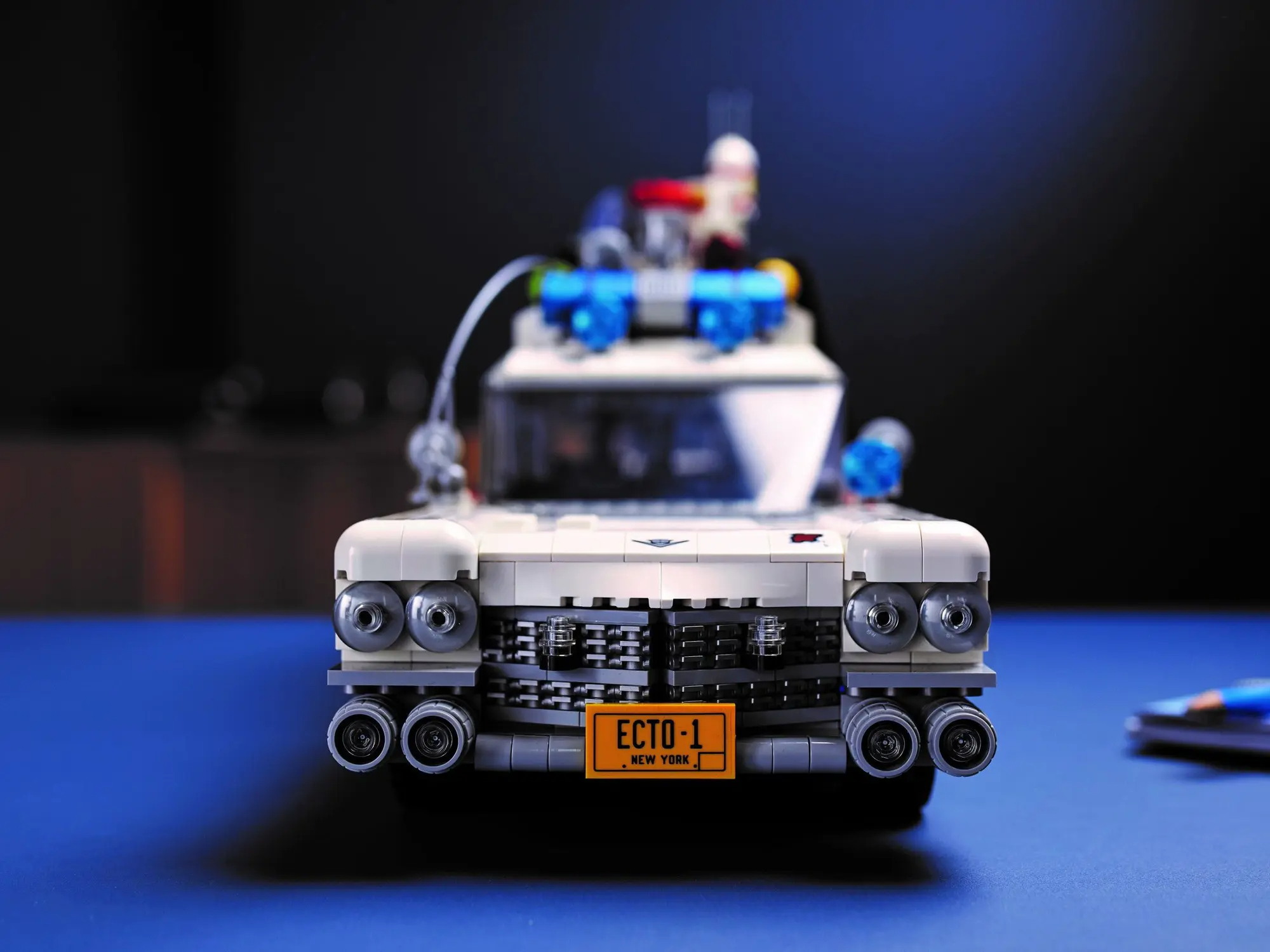 GHOSTBUSTERS ECTO-1 10274