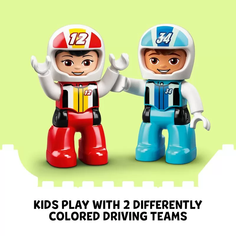 - 10947 DUPLO RACE CARS
