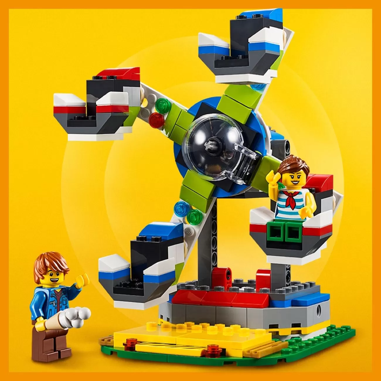 - 31095 CREATOR FAIRGROUND CAROUSEL