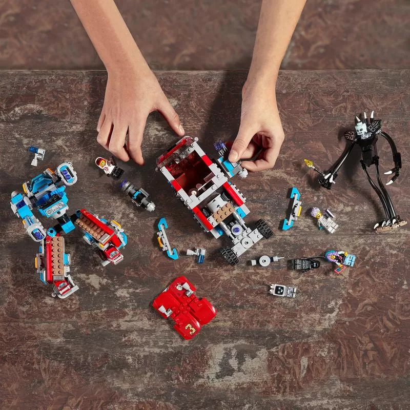 - 70436 HIDDEN SIDE PHANTOM FIRE TRUCK 3000