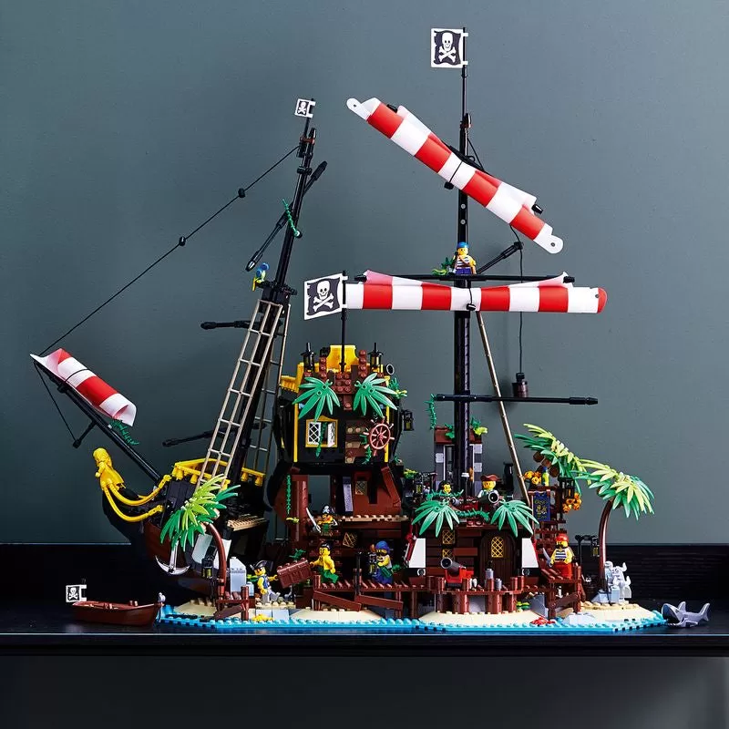 - 21322 - IDEAS PIRATES OF BARRACUDA BAY