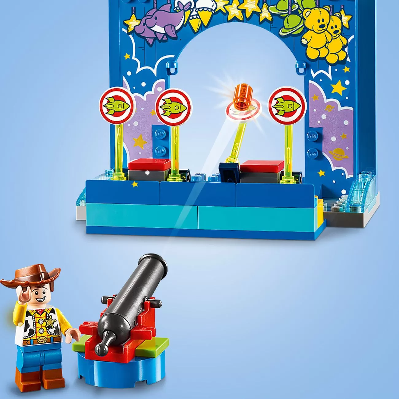 - 10770 TOY STORY 4 BUZZ AND WOODYS CARNIVAL MANIA