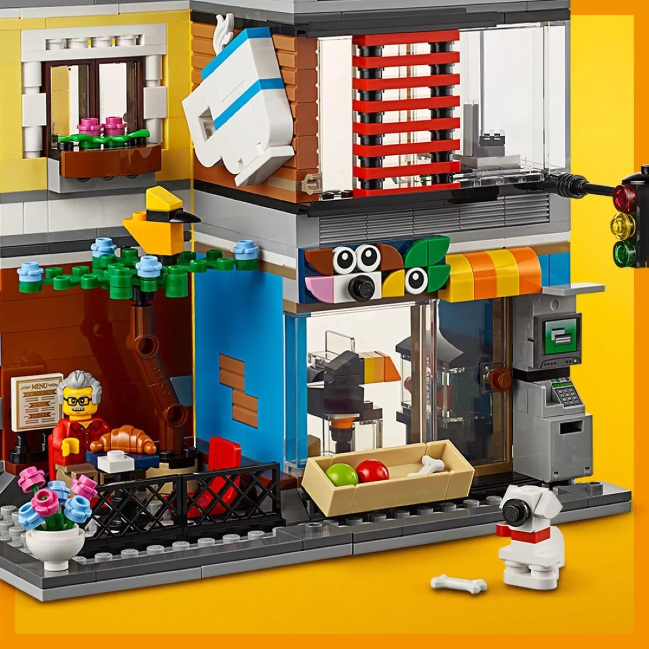 - 31097 CREATOR TOWNHOUSE PET SHOP AND CAFE