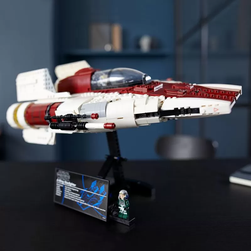 - 75275 A-WING STARFIGHTER