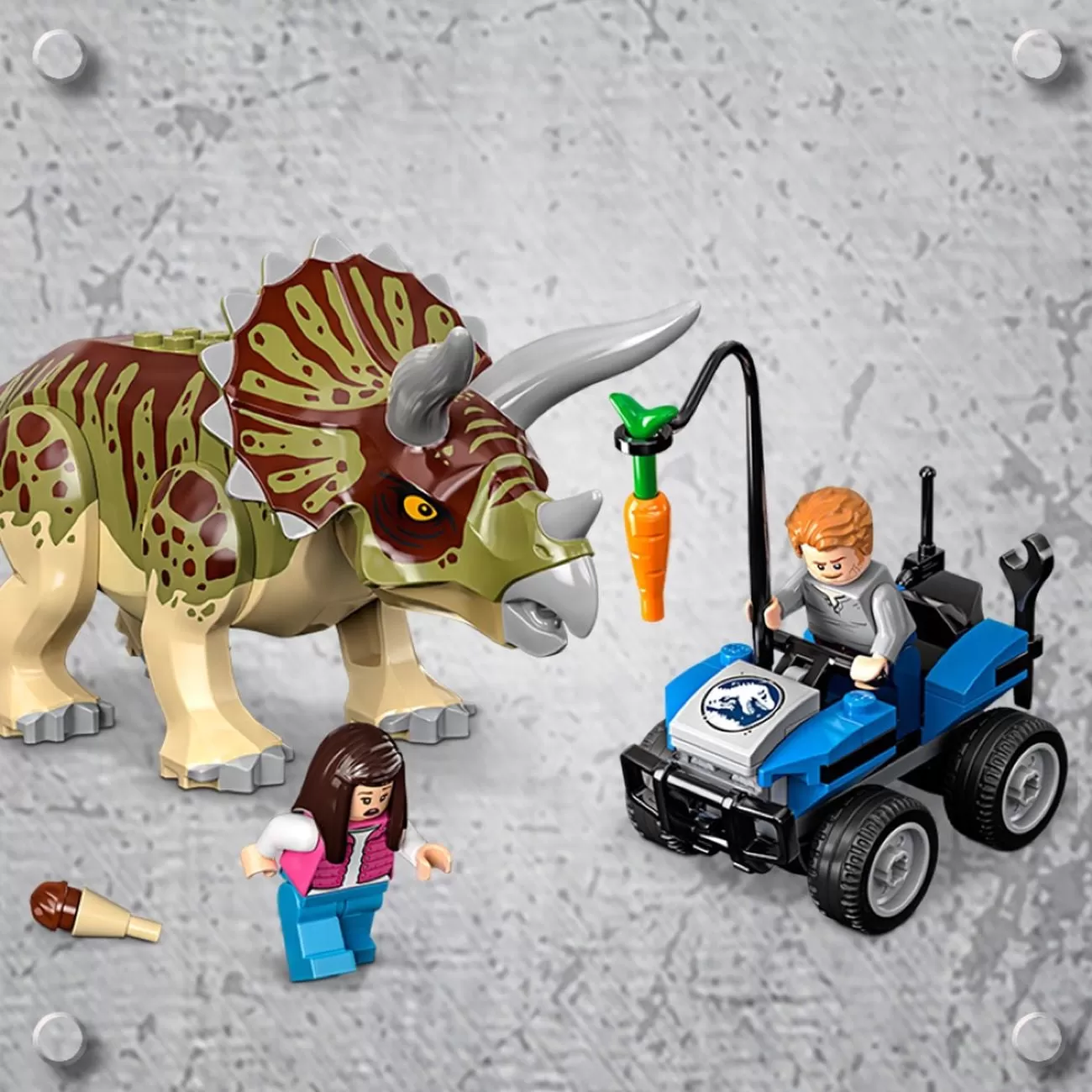 - 75937 JURASSIC WORLD TRICERATOPS RAMPAGE