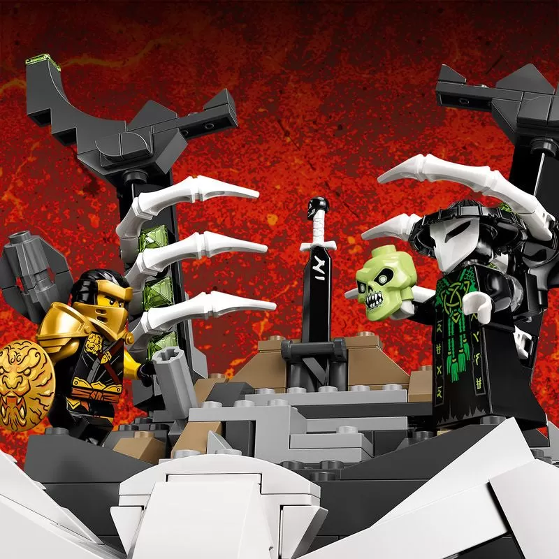 - 71722 NINJAGO SKULL SORCERERS DUNGEONS