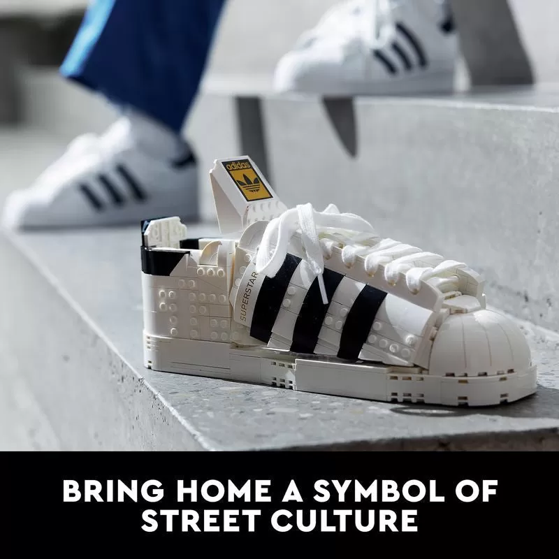 - 10282 ICONS ADIDAS ORIGINALS SUPERSTAR
