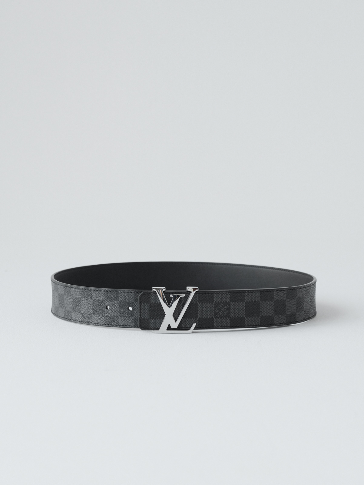 Men's double-sided belt width 4 cm.