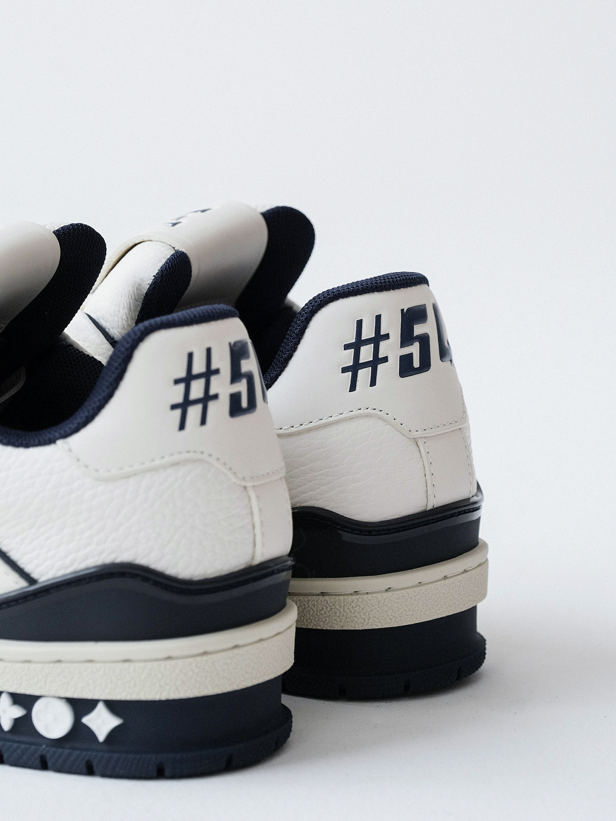 LV trainer Denmark New/New Color Matching Navy Blue with White