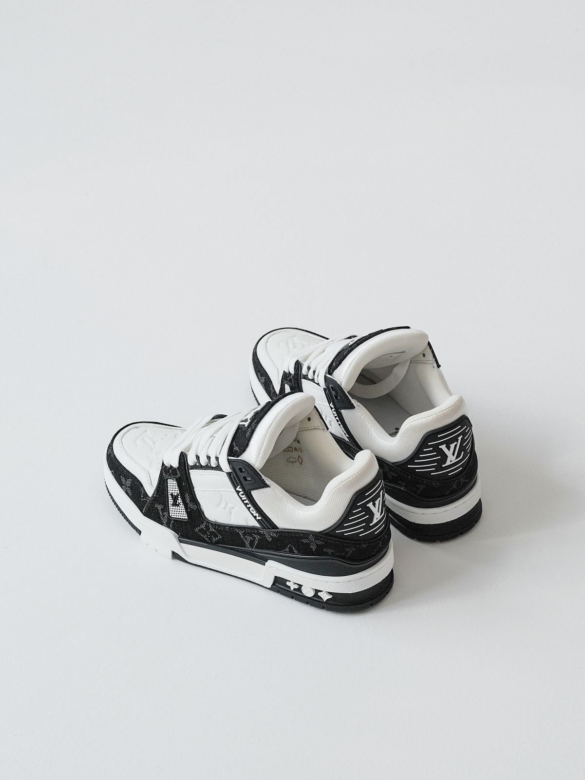 Louis Vuitton black shoes denim cloth shoes