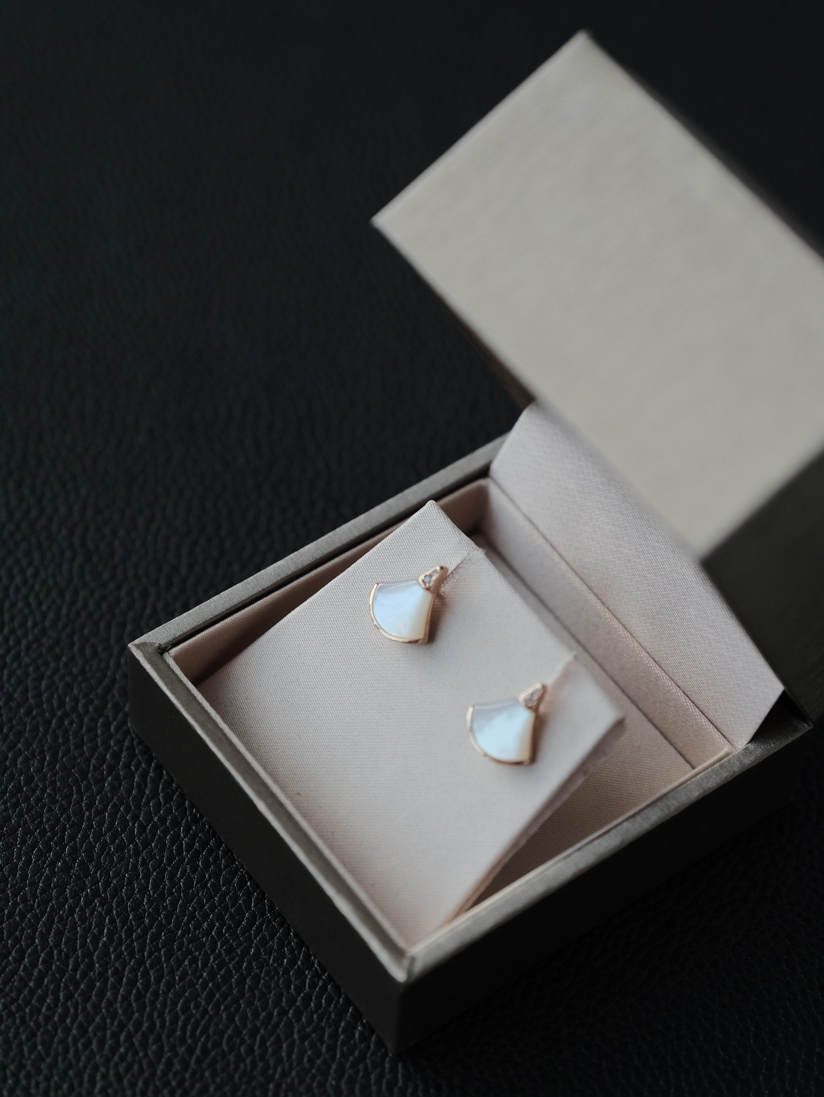 TB126-XK016短款白色