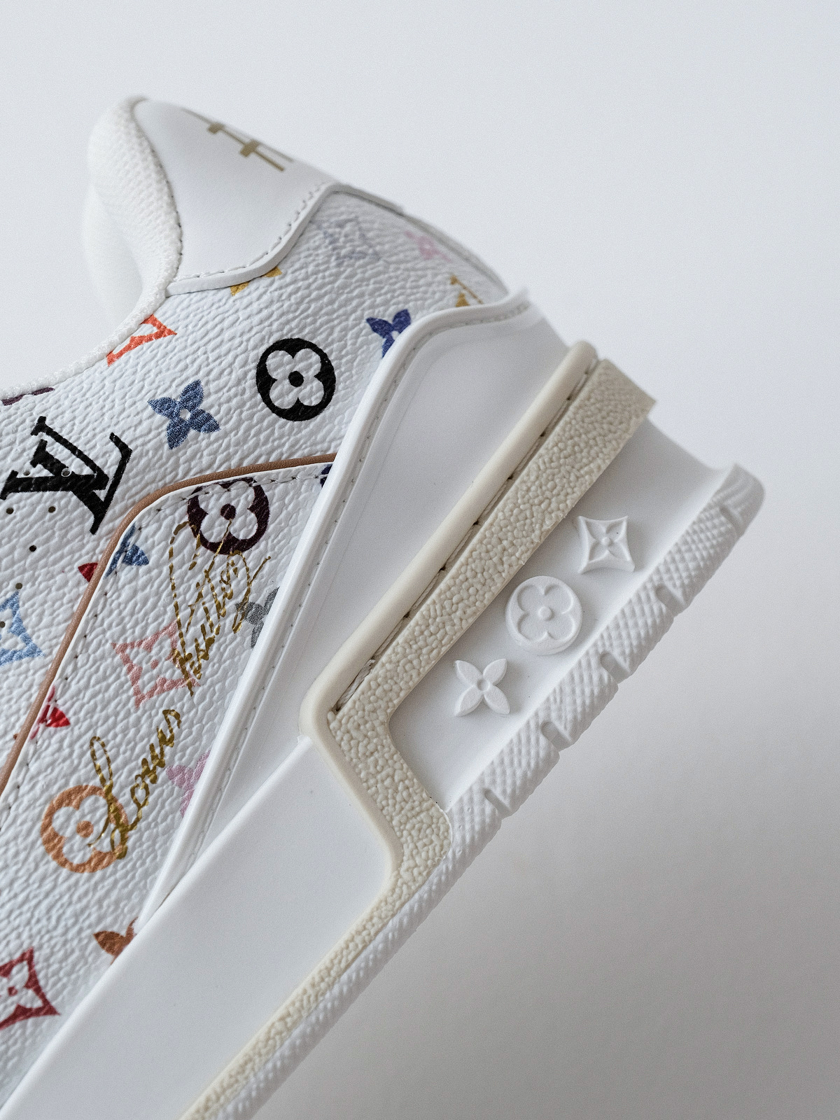 LV Murakami Takashi co-branded white tricolor Trainer