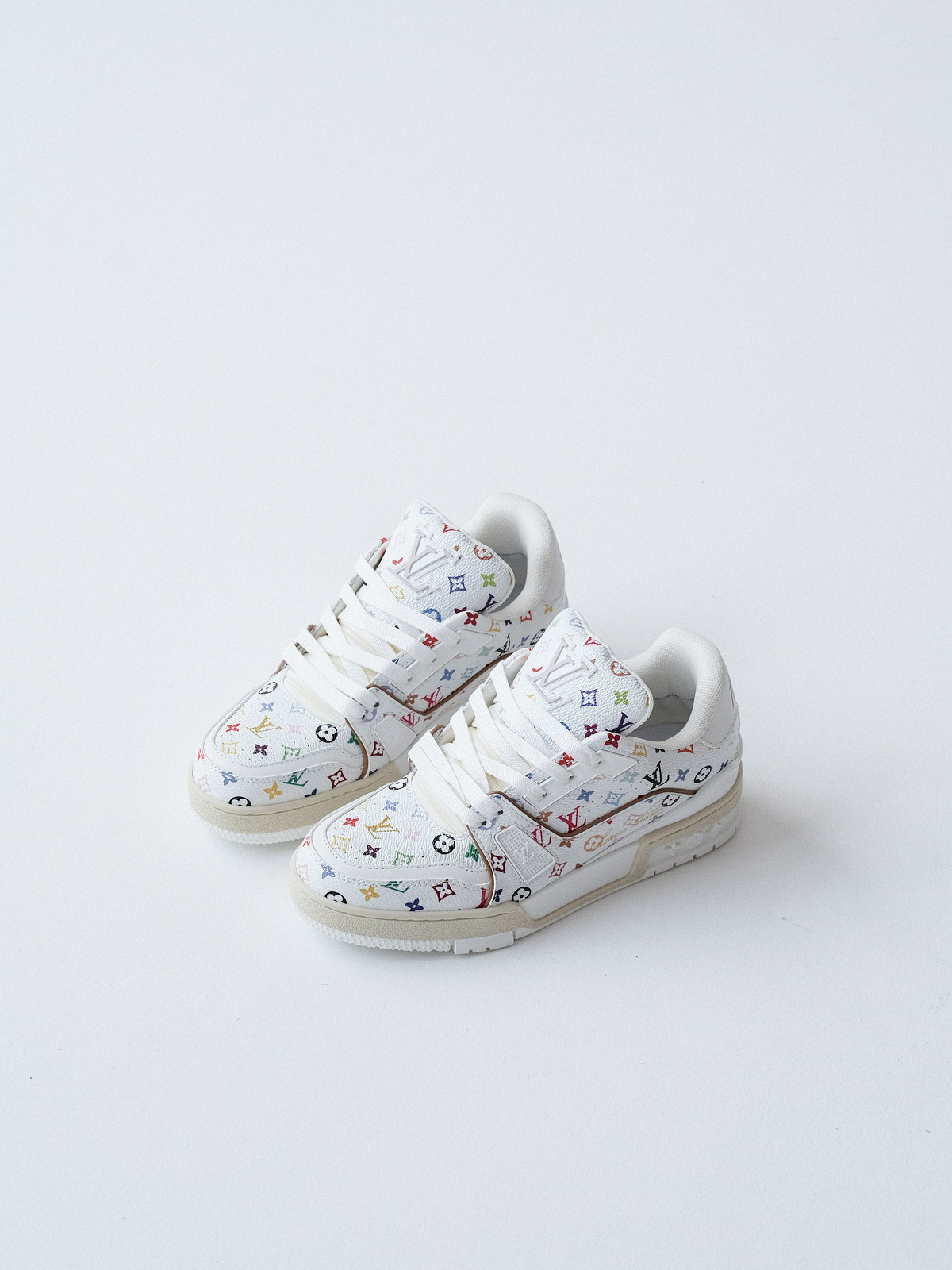 LV Murakami Takashi co-branded white tricolor Trainer