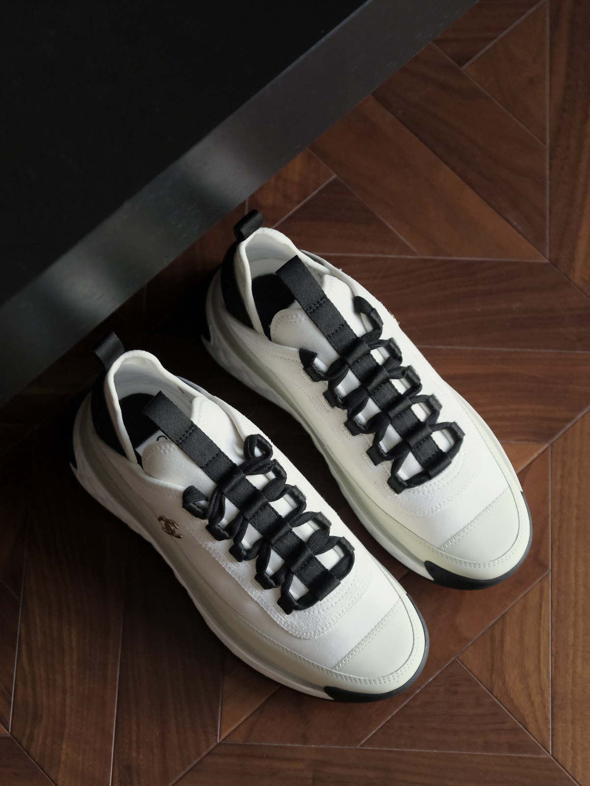 Chanel~~ the latest sports shoes; dad shoes