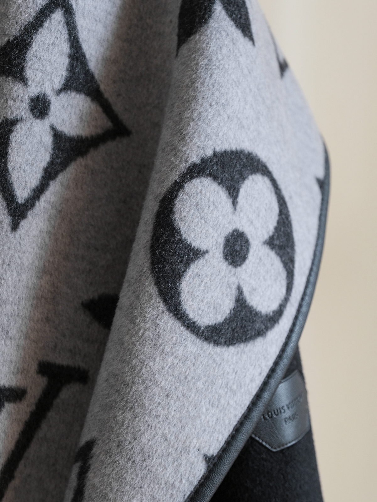 GY32-SZX0551灰+gy35黑灰大花