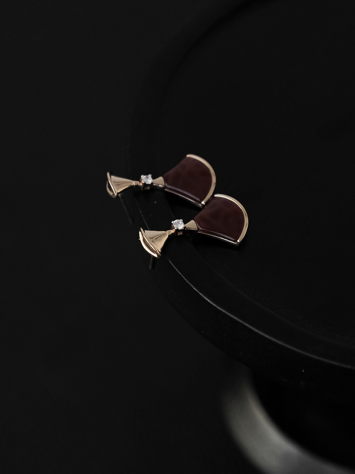 TB126-XK016长款红色+白色