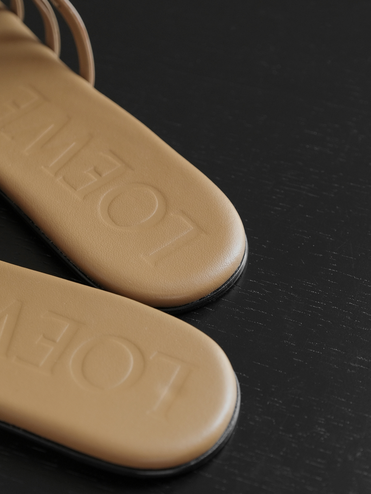 XX15-CG84黑+白+咖