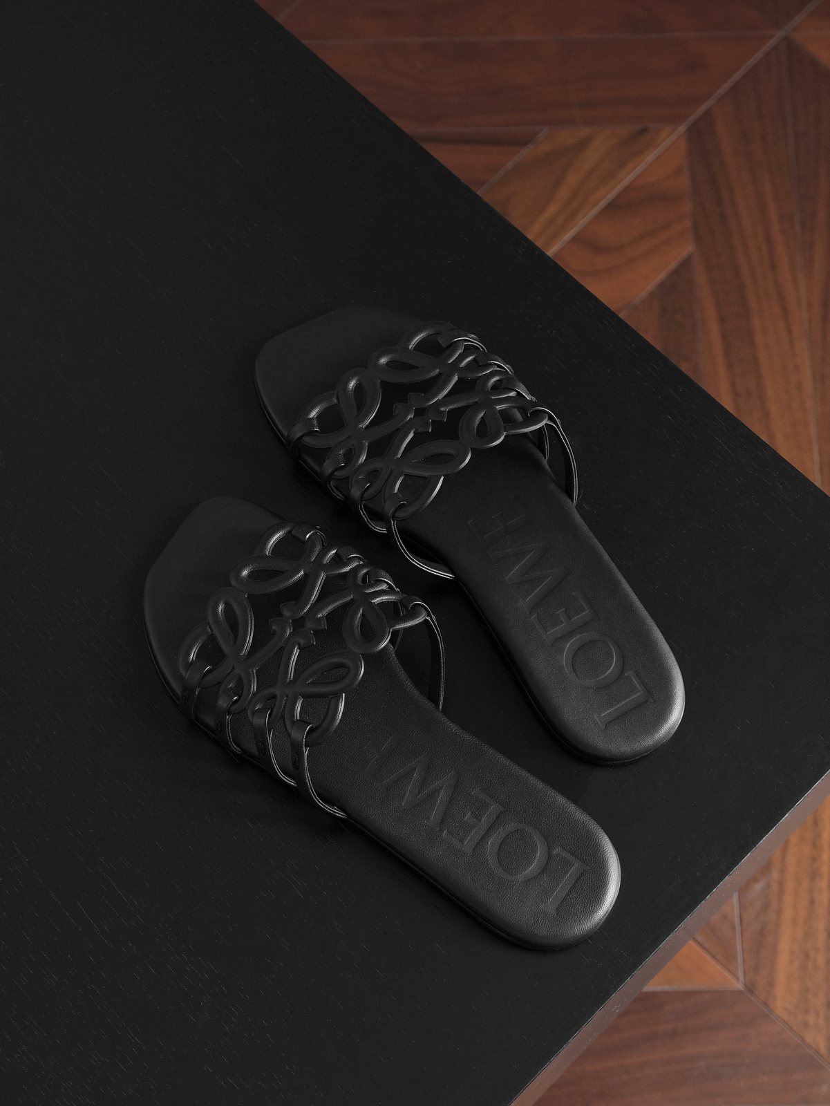 XX15-CG84黑+白+咖