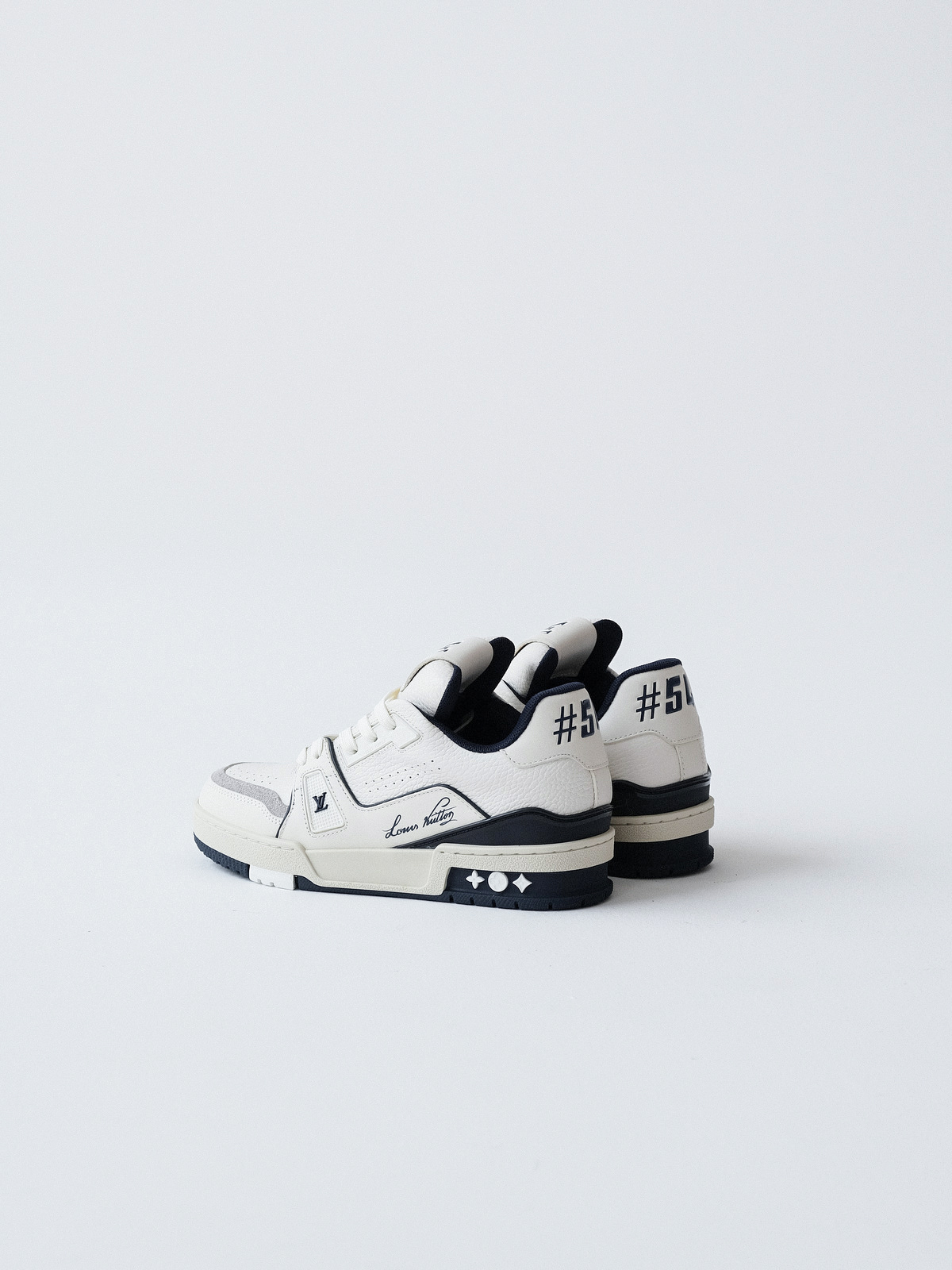 LV trainer Denmark New/New Color Matching Navy Blue with White