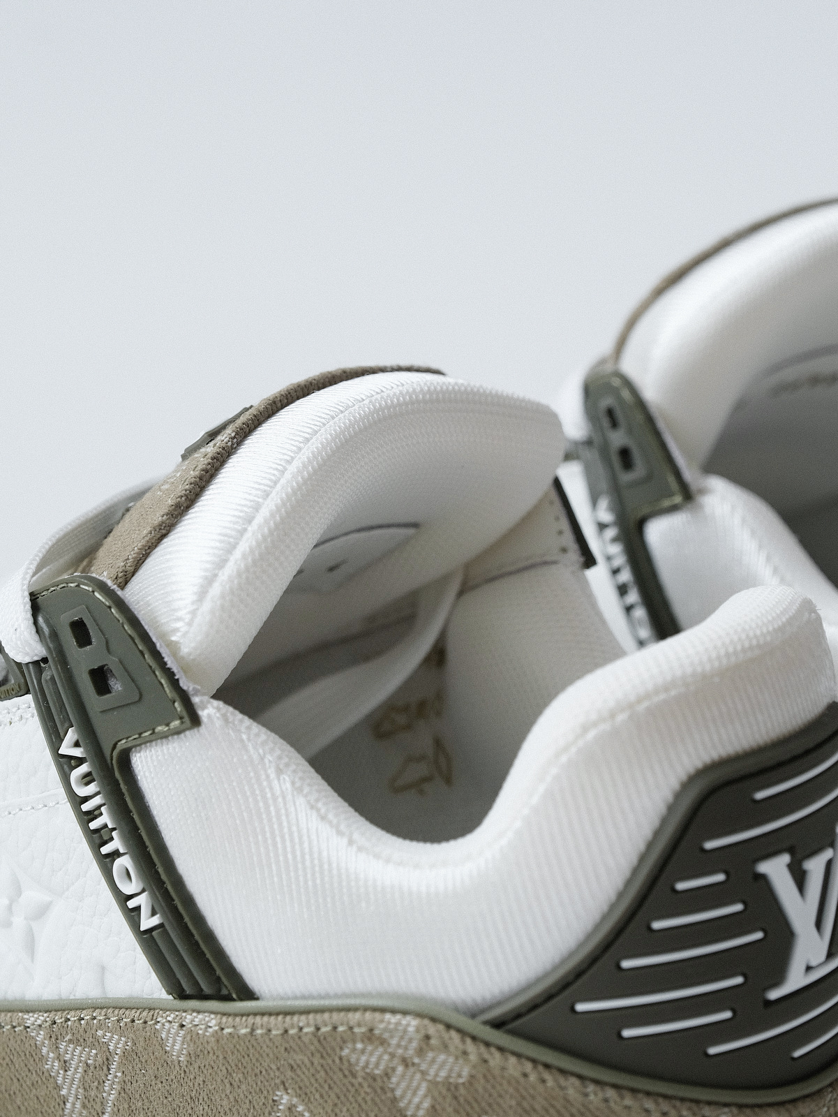 LOUIS VUITTON Trainer cow leather khaki green for men and women.